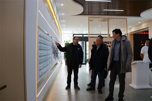 0X1A2722.jpg 0X1A2722.jpg